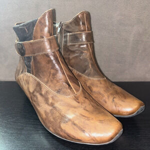 Think! Brown Leather Ankle Boots Booties Shoes Women's Size 10 US 42 EU